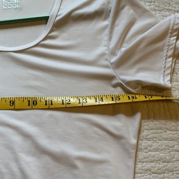 32 Degrees Women's Cool Fitted T-Shirt White Size Medium - Picture 4 of 5